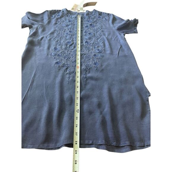 NWT Coldwater Creek Women’s Blue Embroidered Tunic Top XS  $128 Cupro Blend - Picture 4 of 10